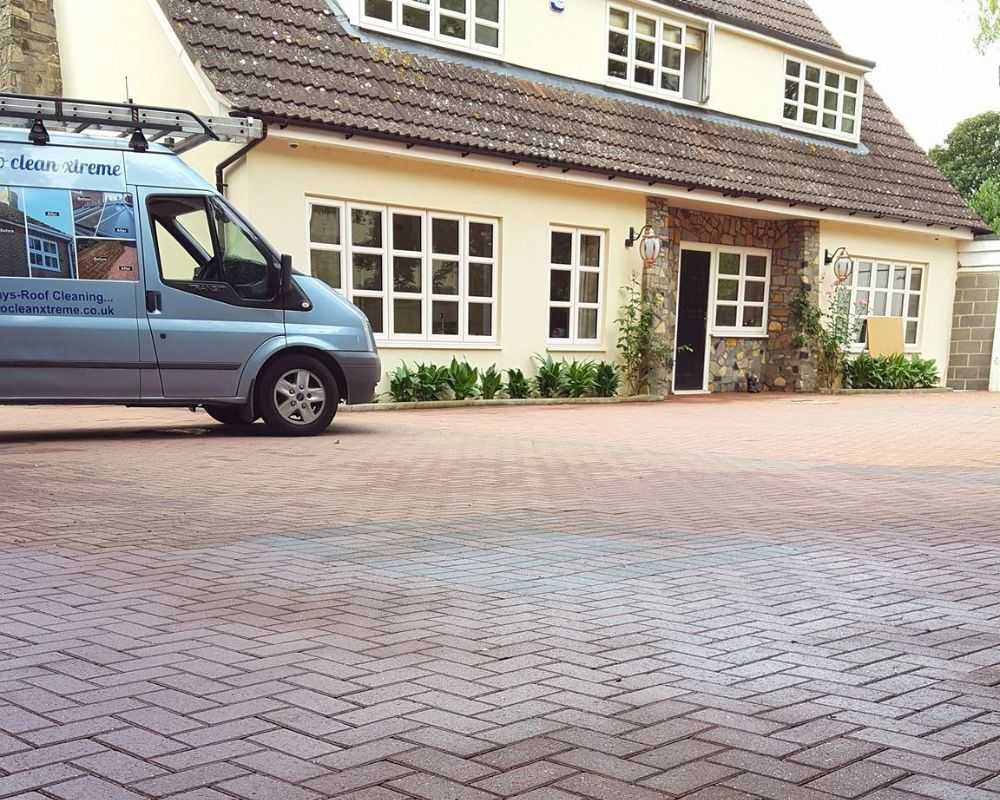 driveway cleaning in huntingdon